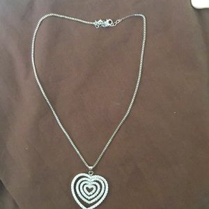 Set of necklace and heart earrings